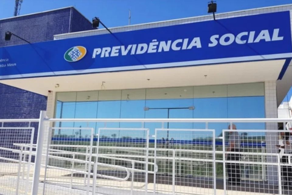 Os primeiros ressarcimentos acontecerão entre o fim de maio e o mês de junho, abrangendo os valores descontados no último mês/foto: Divulgação/INSS