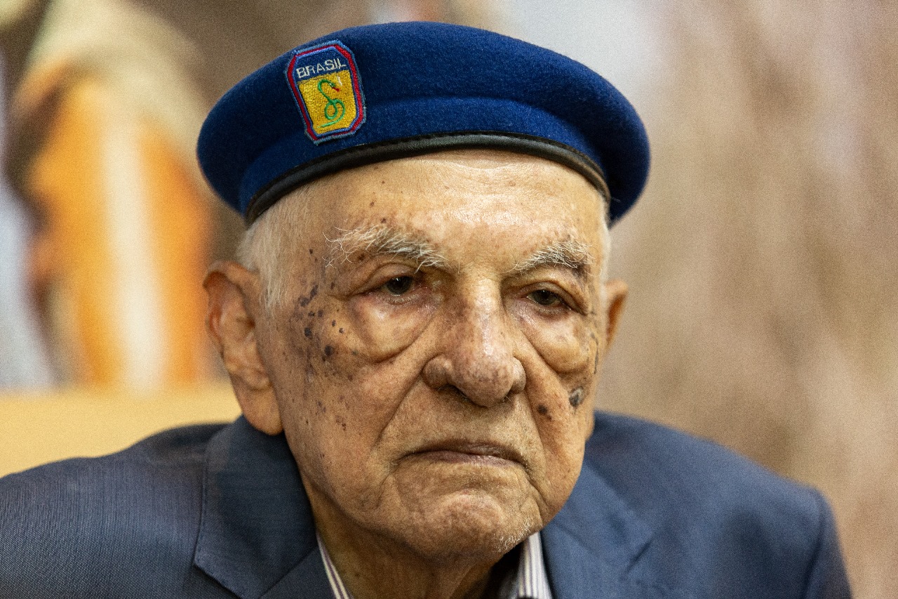 Capitão Sousa, pracinha, veterano da segunda guerra. 