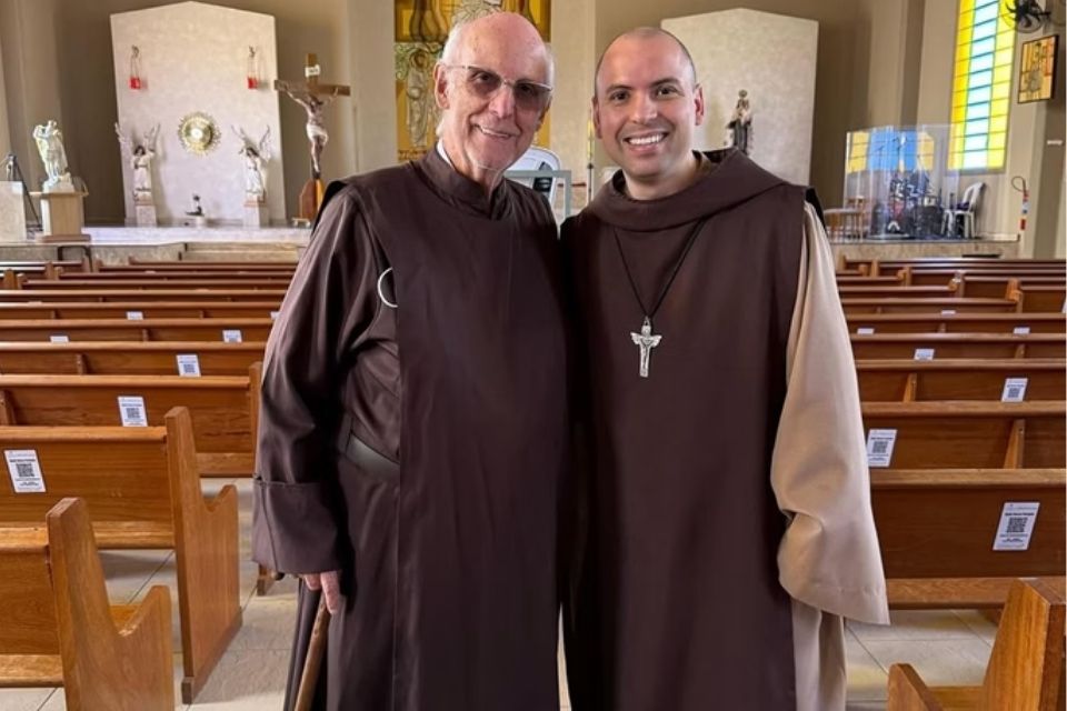 O encontro ocorreu no convento onde o frei Gilson reside/foto: Reprodução/Instagram