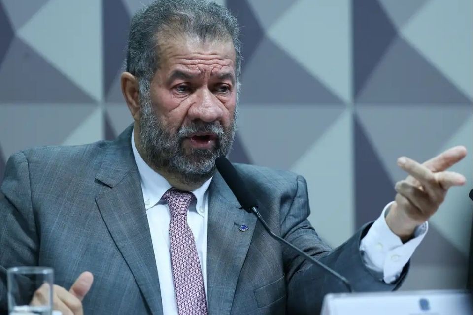 Ministro da Previd&ecirc;ncia Social, Carlos Lupi (PDT)/foto: Lula Marques/Ag&ecirc;ncia Brasil