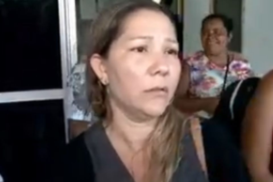 Maria do Carmo afirmou que seu filho não teve contato com a nutricionista no dia do ocorrido/Reprodução/TV Guararapes