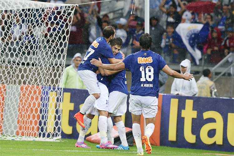 Cruzeiro pode ultrapassar o São Paulo e bater o recorde de pontuação de um campeão brasileiro