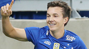 Dagoberto quer ficar no Cruzeiro em 2015
