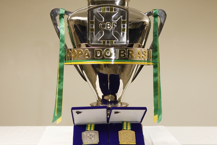 Com a definição do regulamento da Copa do Brasil, CBF confirmou a ausência do Santa Cruz da edição 2015