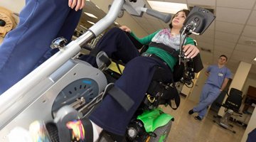 Caso a presidente sancione o projeto de lei, a ex-ginasta passará a receber R$ 4.390,24 por mês 