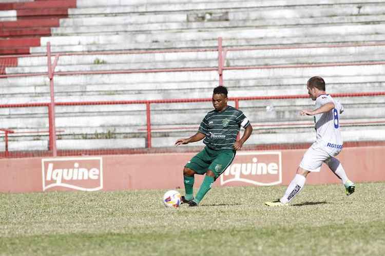 Carlinhos Bala voltou a declarar: "O Rei de Pernambuco está de volta. E Rosembrick é o meu freguês."