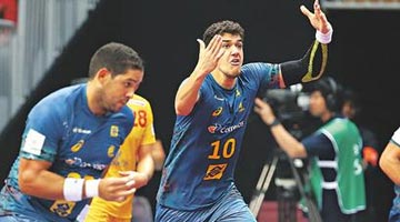 Zé Guilherme segue no time após boa atuação