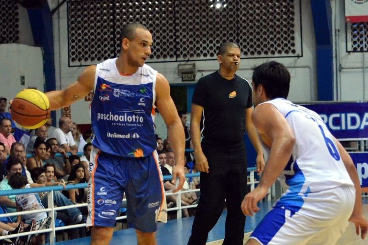 Alex enfrentará o UniCeub/BRB pela primeira vez no Ginásio da Asceb