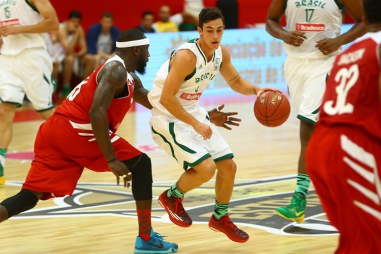 O armador Ricardo Fischer, do Bauru, foi eleito MVP da partida (jogador mais valioso)