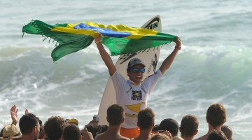 Brasileiro superou o australiano Julian Wilson