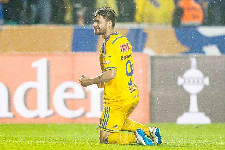 Destaque do Tigres, o brasileiro Rafael Sobis soma quatro gols nos últimos três jogos que disputou