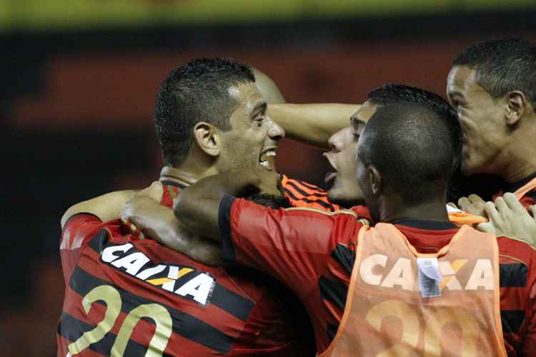 Apesar de mais uma vez ter deixado a desejar em termos de futebol jogado, Sport superou Sampaio Corrêa
