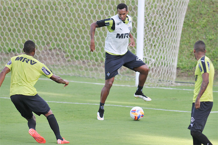 Atlético treinou na manhã desta segunda-feira, na Cidade do Galo
