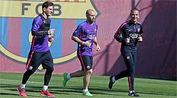 Messi correu ao lado de Mascherano