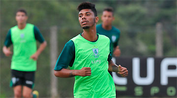 Renato Silva teve boa participação no treino