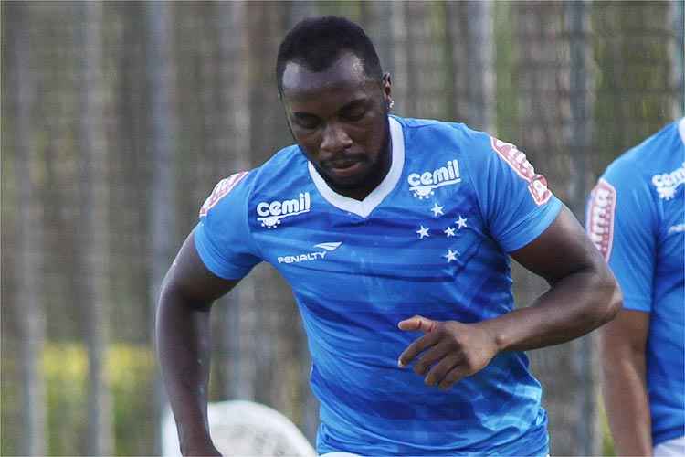 Manoel herdará vaga de Leo e será titular pela terceira vez nesta edição do Campeonato Mineiro