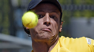 Feijão sofre virada e dá adeus ao ATP de Houston