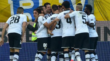 Parma aprontou e surpreendeu a Juventus