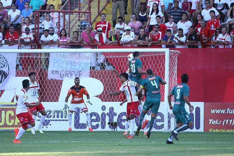 Caldense segurou empate com Tombense fora de casa e agora pode empatar em Poços para avançar à final