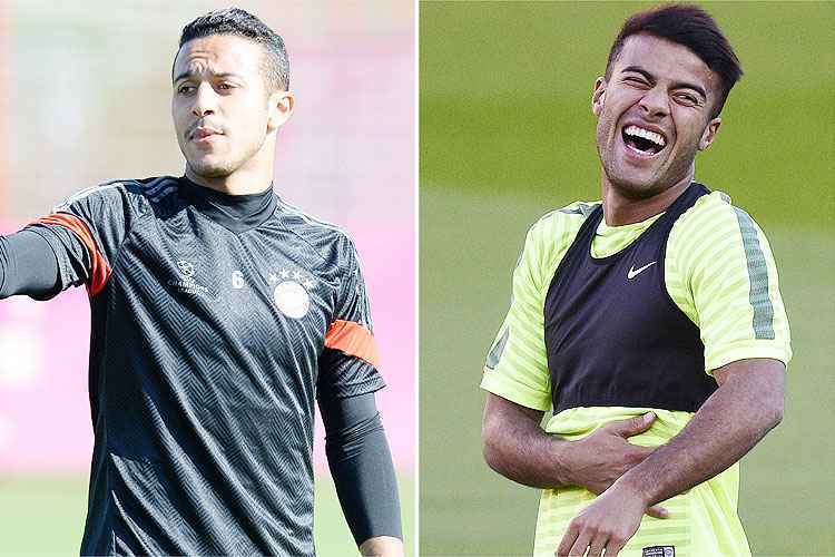 Thiago Alcântara (E) e Rafinha (D) atuam por Bayern e Barcelona, rivais nas semifinais da Liga dos Campeões