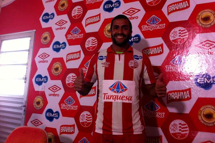 Ronaldo Alves encontrou semelhanças do atual momento e a sua primeira passagem no Náutico