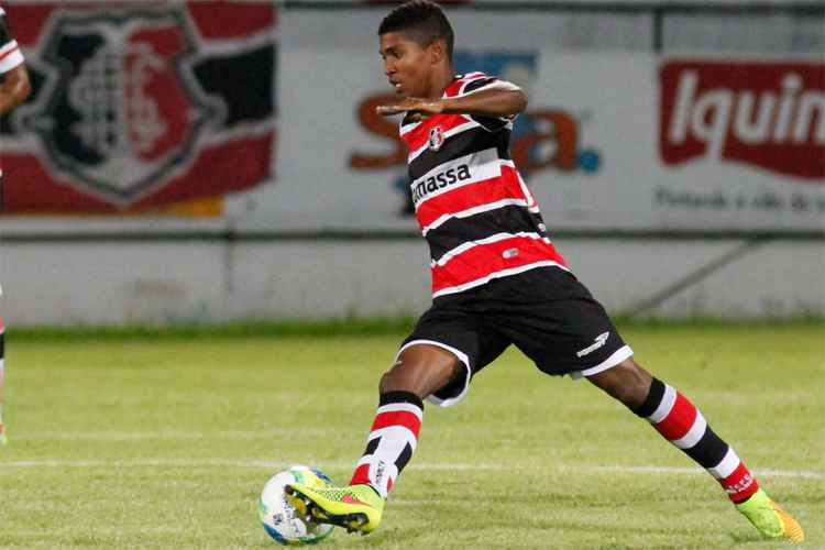 Em recuperação de uma lesão, Raniel deve ser ausência no time mesmo se o julgamento não for realizado