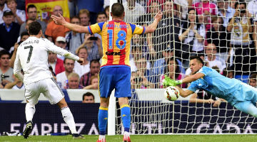 Real chegou aos 86 pontos, quatro a menos do que o Barça