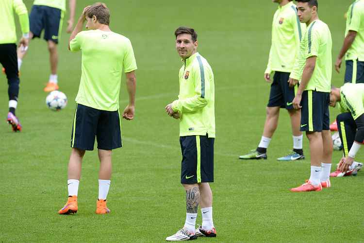 Grande destaque do primeiro confronto, Lionel Messi é motivo de preocupação do Bayern de Munique