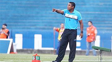 Roger assinou contrato com até fim da temporada