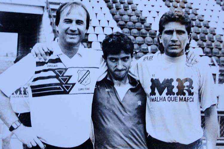 Já nos anos 80, Levir comandava na primeira divisão, com trabalhos por Atlético-PR e Inter de Limeira (foto)