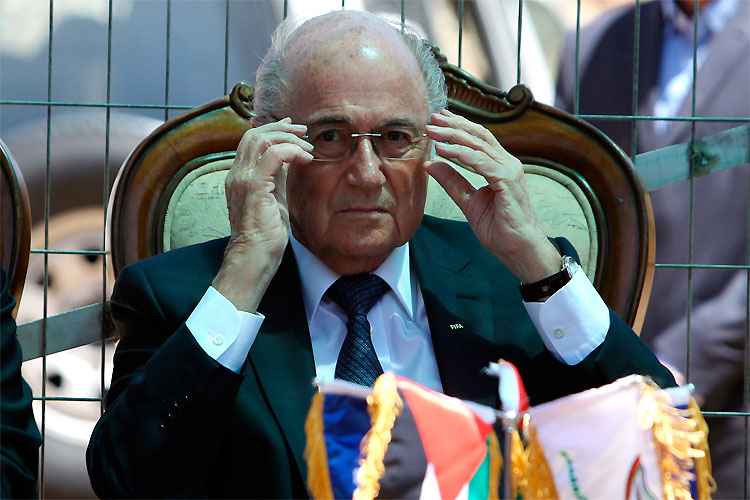 Joseph Blatter diz que já começou mudanças na estrutura organizacional da Fifa antes de deixar o cargo