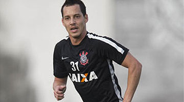 Rodriguinho está de volta ao Corinthians