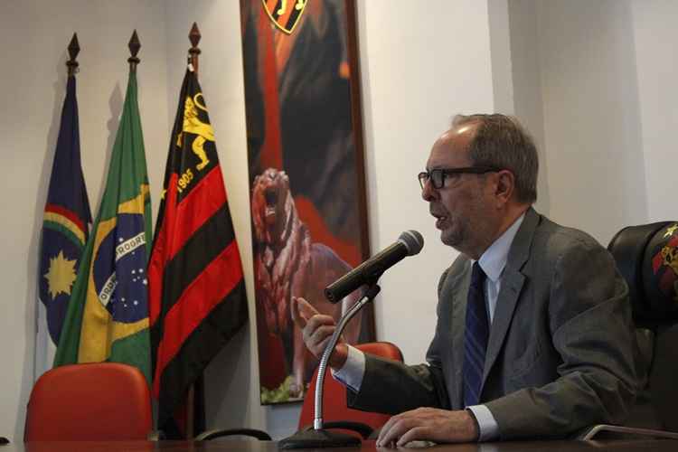 João Humberto Martorelli revelou que o contrato com a Caixa Econômica deve ser estendido até o fim do ano