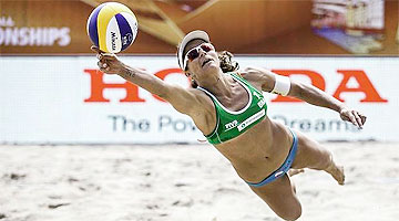 Larissa busca sua 5º medalha na competição
