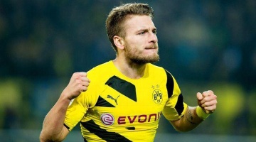 Sevilla desembolsou 12 milhões de euros ao Dortmund pelo atacante Ciro Immobile