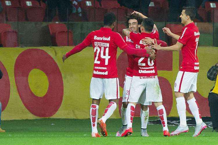 Inter iniciou bem o confronto diante do Tigres, com direito a dois gols marcados em apenas nove minutos