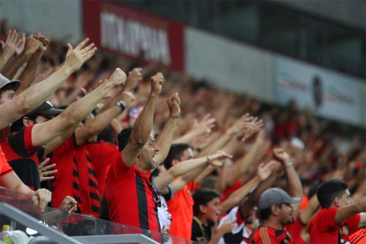 Ao todo, 24.237 bilhetes já foram comercializados para duelo ante São Paulo, domingo, na Arena Pernambuco