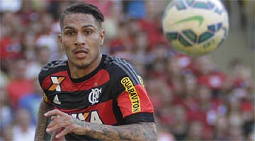 Defendendo Seleção Peruana, Guerrero desfalcaria o Flamengo em três partidas