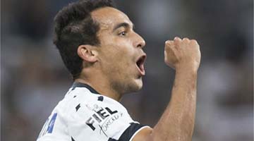 Corinthians de Jadson perdeu os últimos três clássicos para Santos, Palmeiras e São Paulo