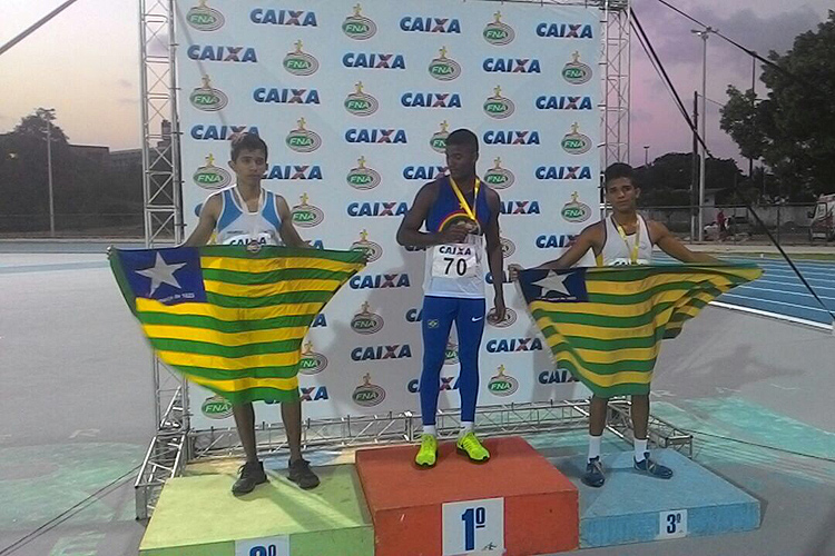 Anderson Luiz bateu novo recorde na prova do decatlo
