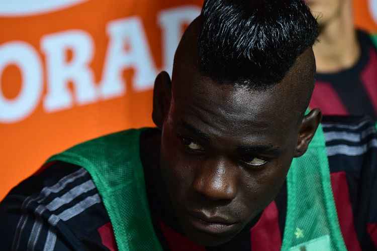 De volta ao Milan nesta temporada, Balotelli segue regime para perder peso e ficar à disposição de Mihajlovic