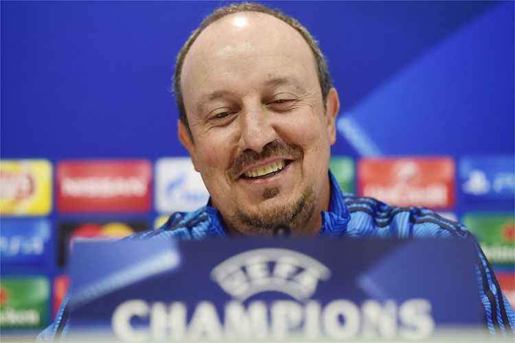 Espanhol Rafael Benítez prefere pensar jogo a jogo para não priorizar torneios nesta temporada