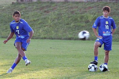 ...mas viveu momentos difíceis em 2008, quando foi emprestado pelo clube que o revelou ao Brasiliense 
