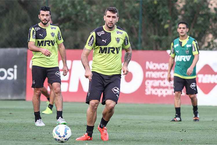 Argentinos Dátolo e Lucas Pratto são apostas do Atlético para somar mais três pontos no Brasileiro 2015