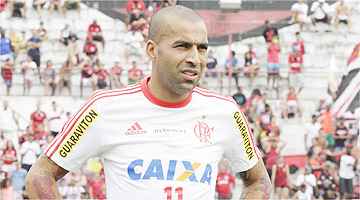 Flamengo de Emerson Sheik encara o Vasco