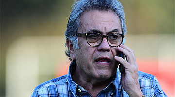Presidente Carlos Miguel Aidar reformulará toda a diretoria do São Paulo