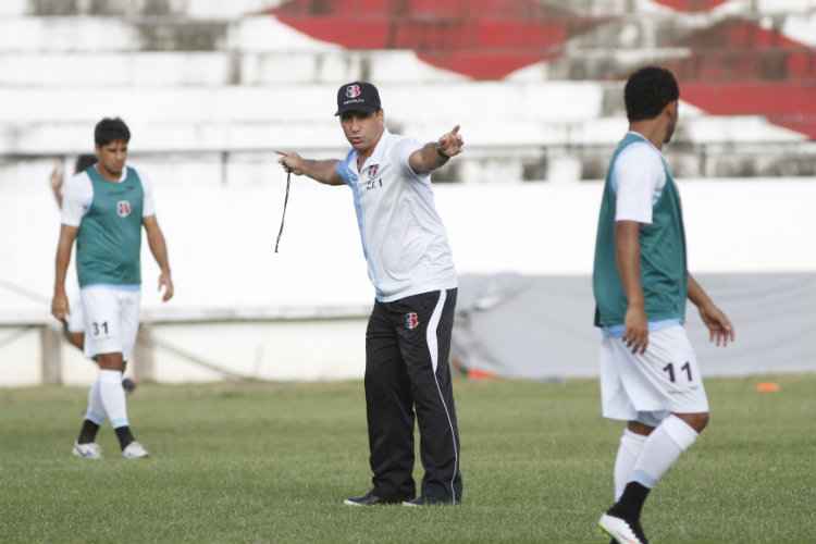 Sobre a escalação, Martelotte foi enfático: "Não vai fugir muito do que a gente trabalhou em todos esses dias"