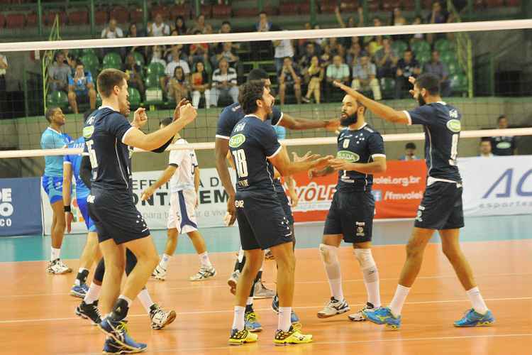 Cruzeiro garante mais um título mineiro com vitória dramática no Ginásio do Riacho, por 3 sets a 2 