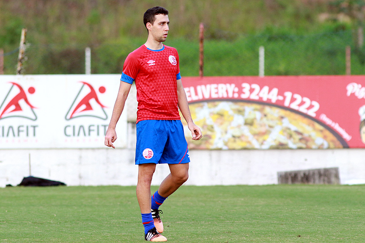 Fillipe Soutto foi titular em oito das dez partidas de Dal Pozzo e ainda não sabe se permanece no time