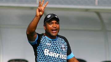 Treinador negou que tenha sido procurado pelo São Paulo